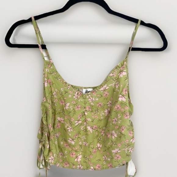 Abound Green and Pink Floral Ruched Camisole Crop Top Spaghetti Straps Size M - Picture 1 of 10